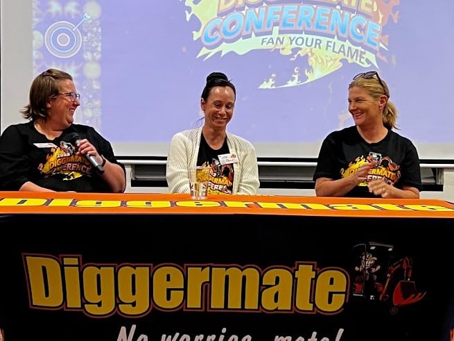 Bec ,Lisa, and Jay as panelists for the diggermate conference. women in panel